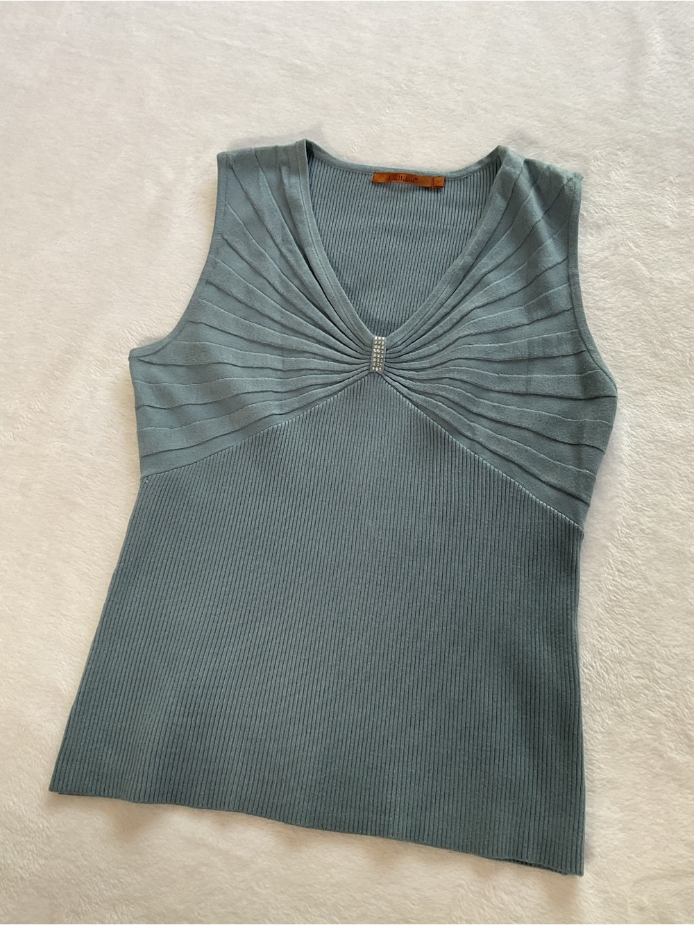 Belldini Ribbed Sleeveless Knit Top Blue Embellished V Neck Women Large - Picture 2 of 8